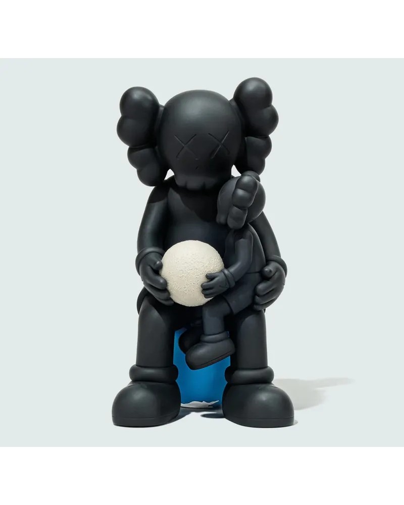 KAWS : HOLIDAY THAILAND - Black